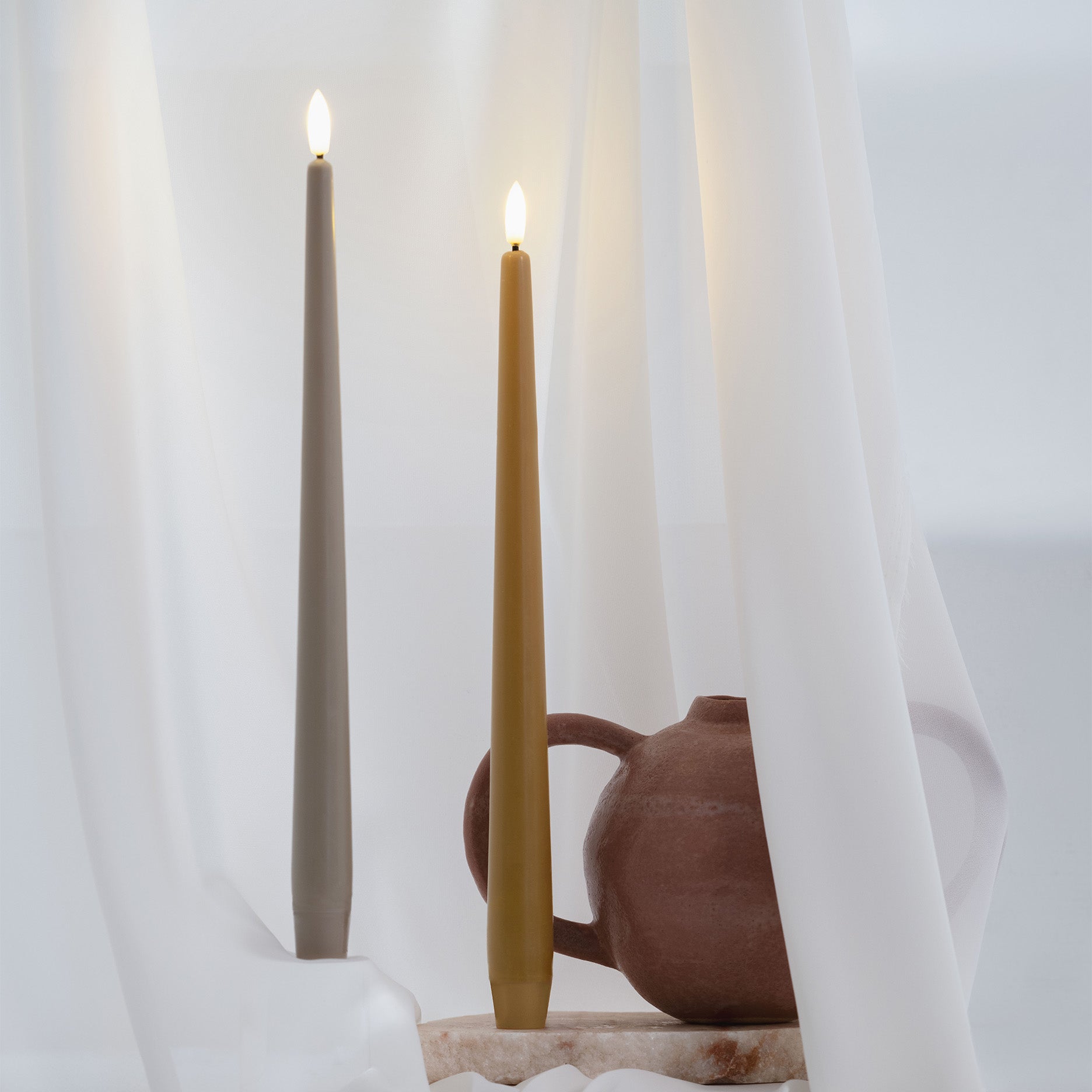 LED taper candle 2 stk 2,3x25 cm honey mustard